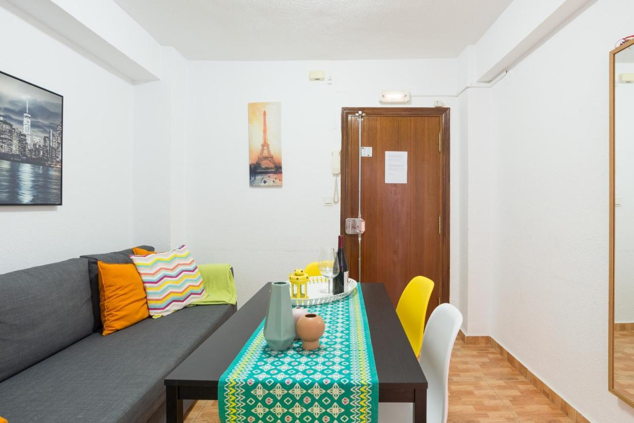 Апартаменты Marques De Larios Plaza Las Flores Parking Gratis Малага Экстерьер фото