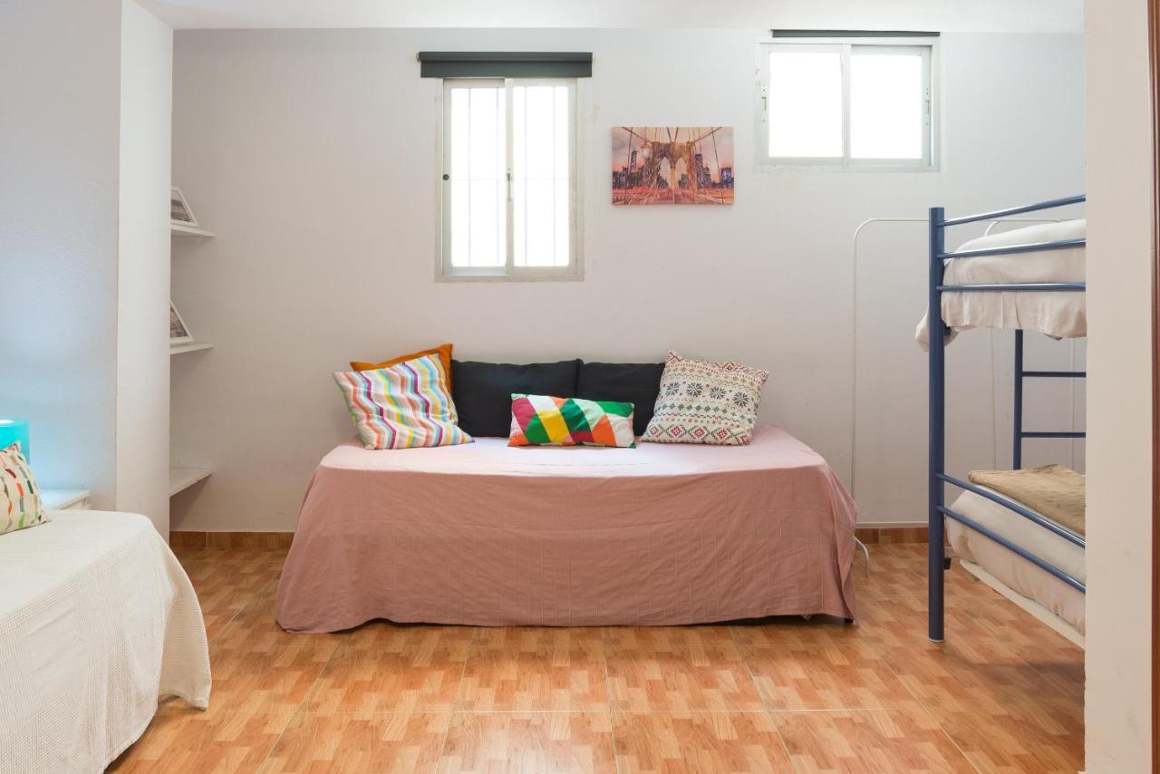 Апартаменты Marques De Larios Plaza Las Flores Parking Gratis Малага Экстерьер фото